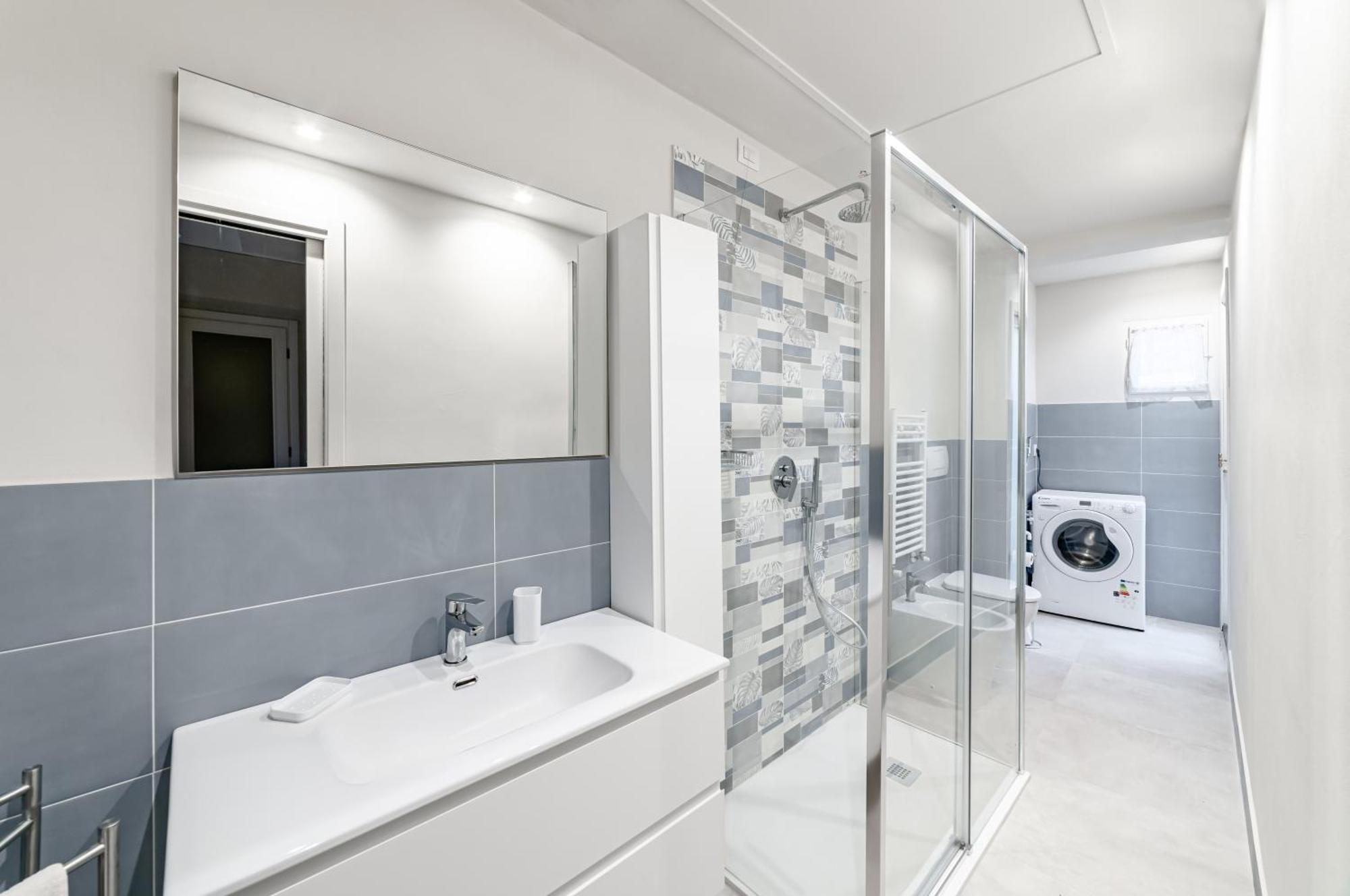Modern Apartment In The Heart Of Lucca! ภายนอก รูปภาพ