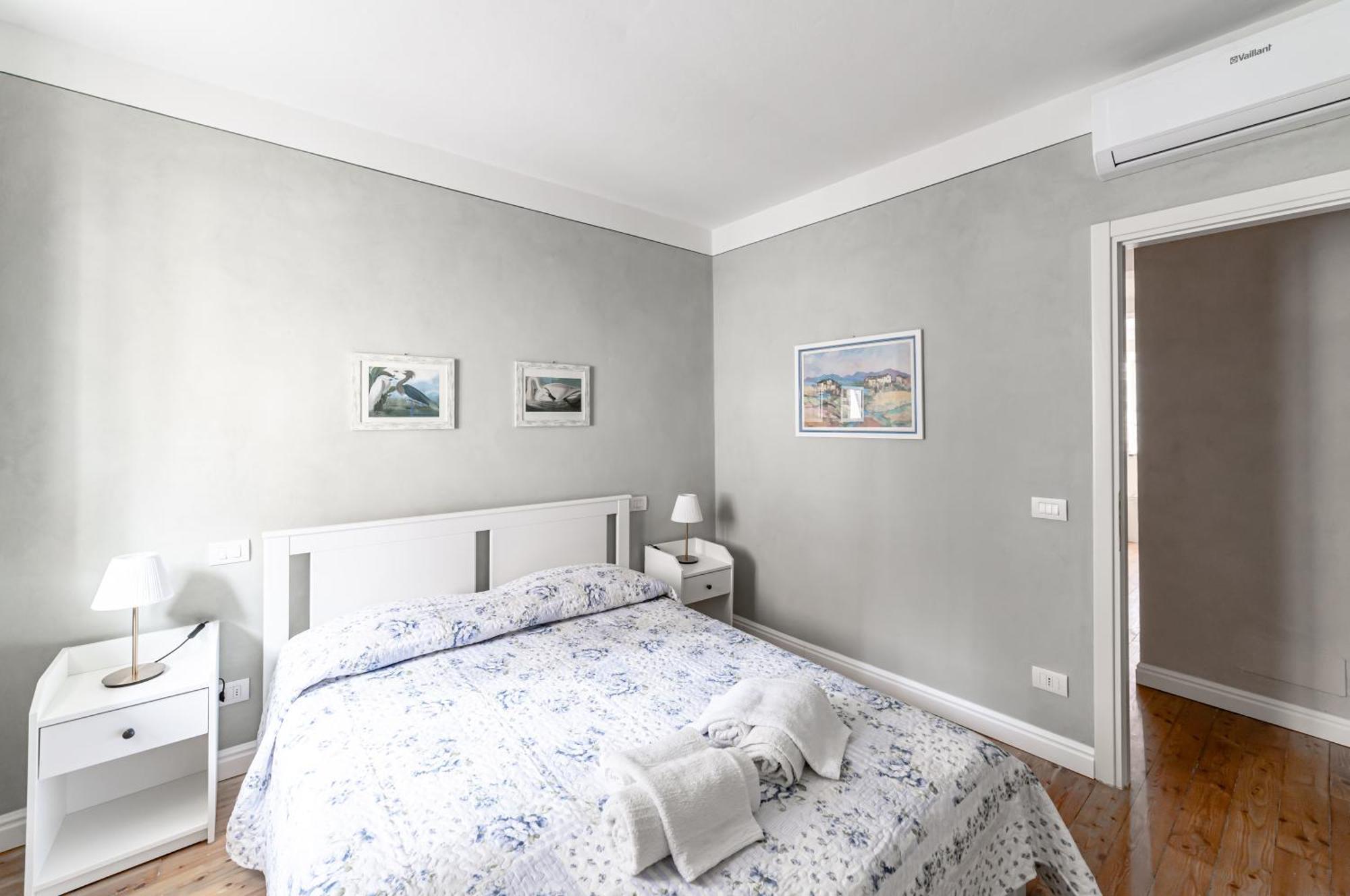 Modern Apartment In The Heart Of Lucca! ภายนอก รูปภาพ
